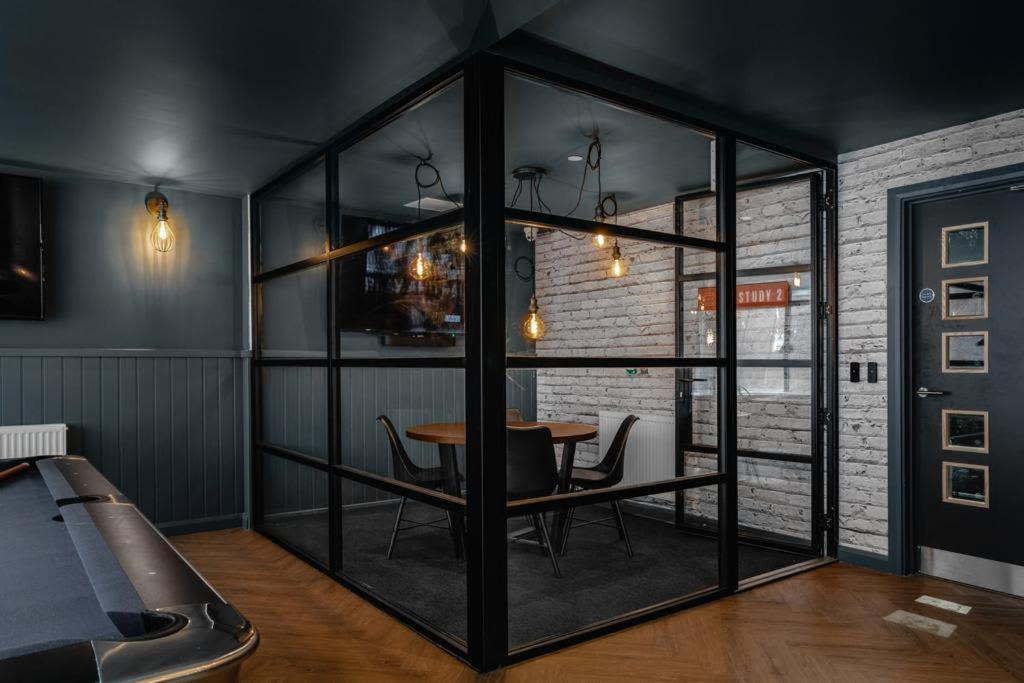 Cosy Ensuite Bedrooms At Electric Press Near Sheffield City Centre Habitación foto